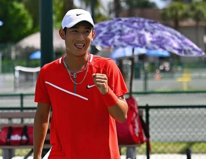 他发现是一 他发现是一